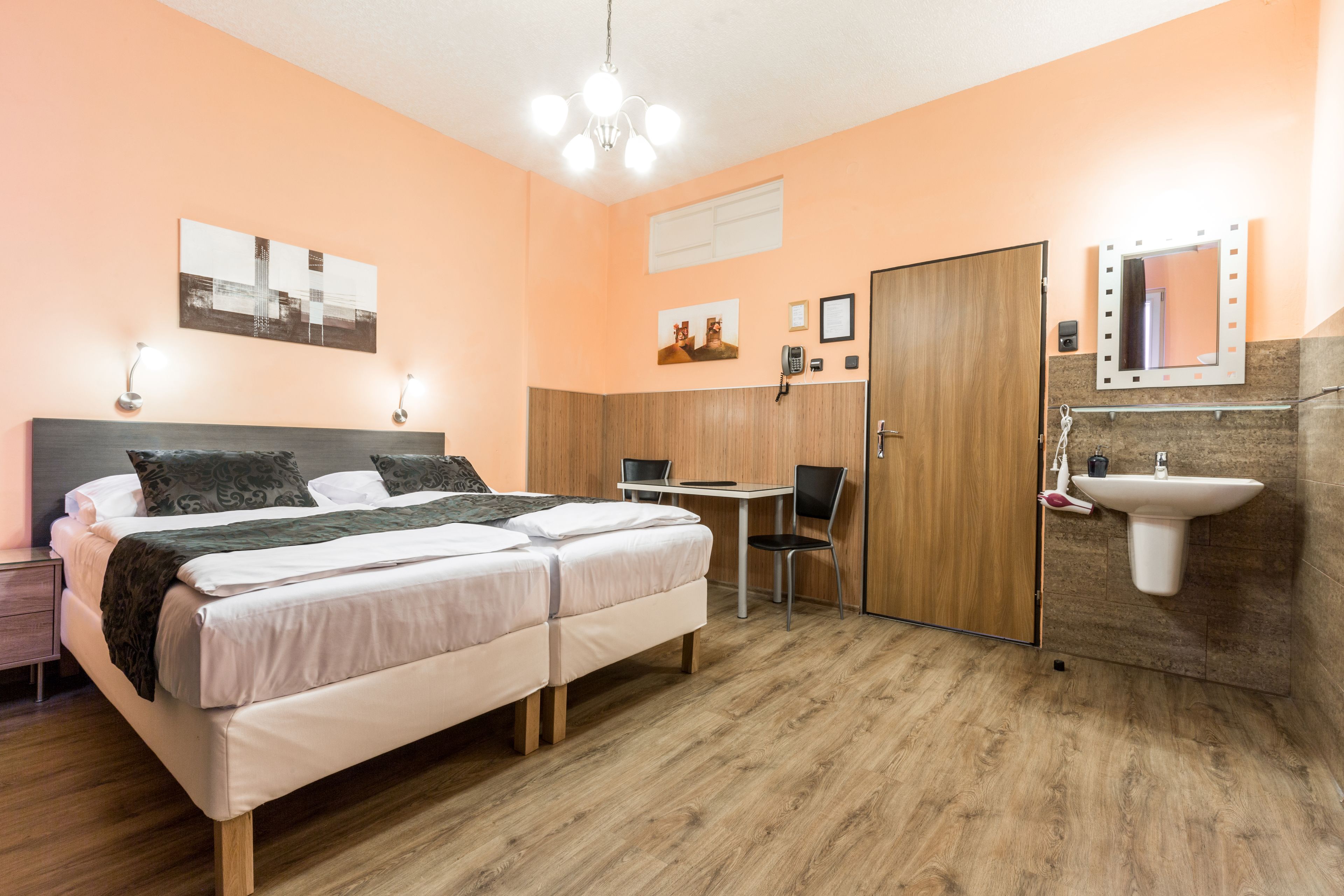 classic studio, kitchenette | desk, laptop workspace, blackout curtains, free wifi