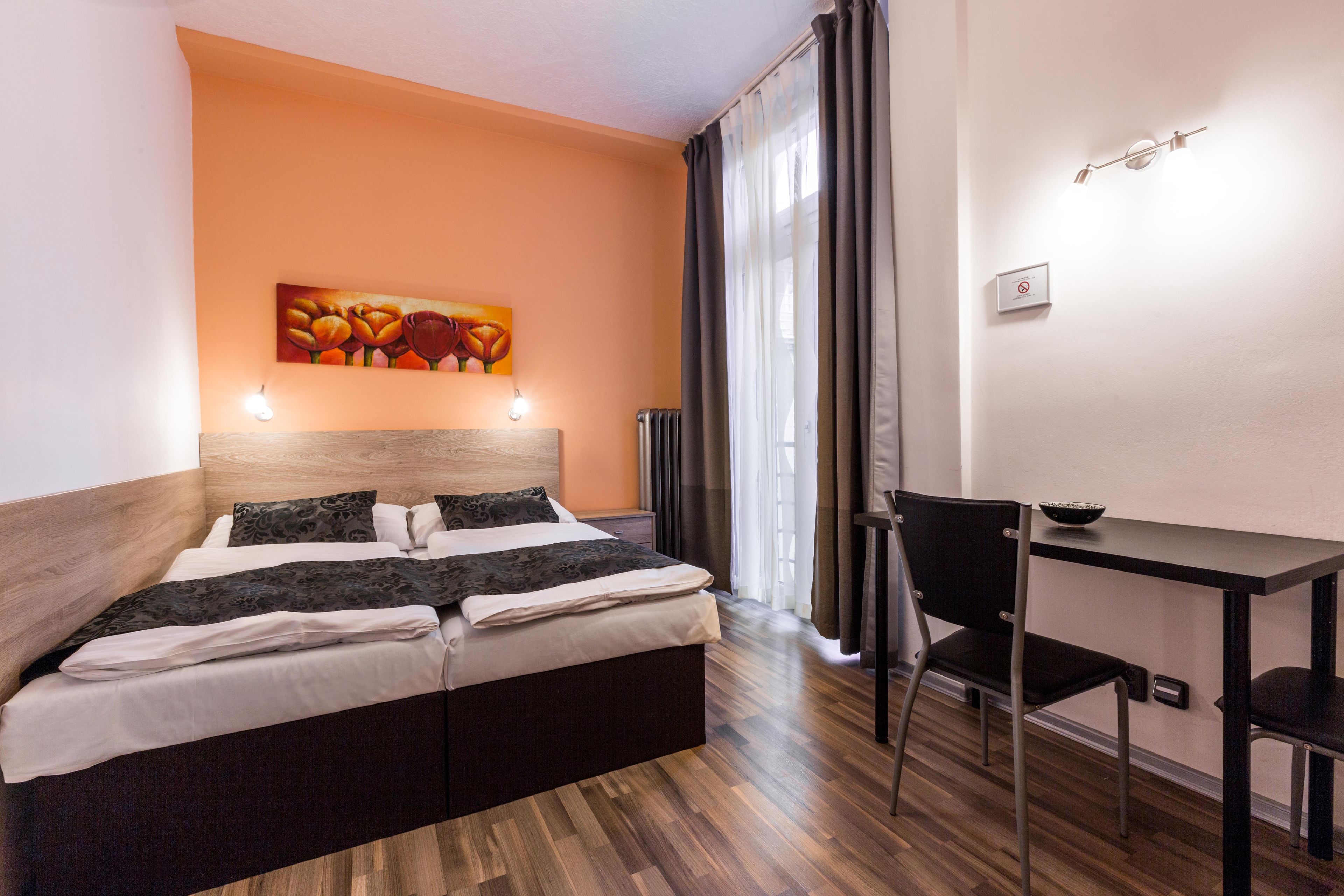 double room, shared bathroom | desk, laptop workspace, blackout curtains, free wifi