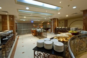 Dining - Durrat Al Eiman Hotel (Madinah)