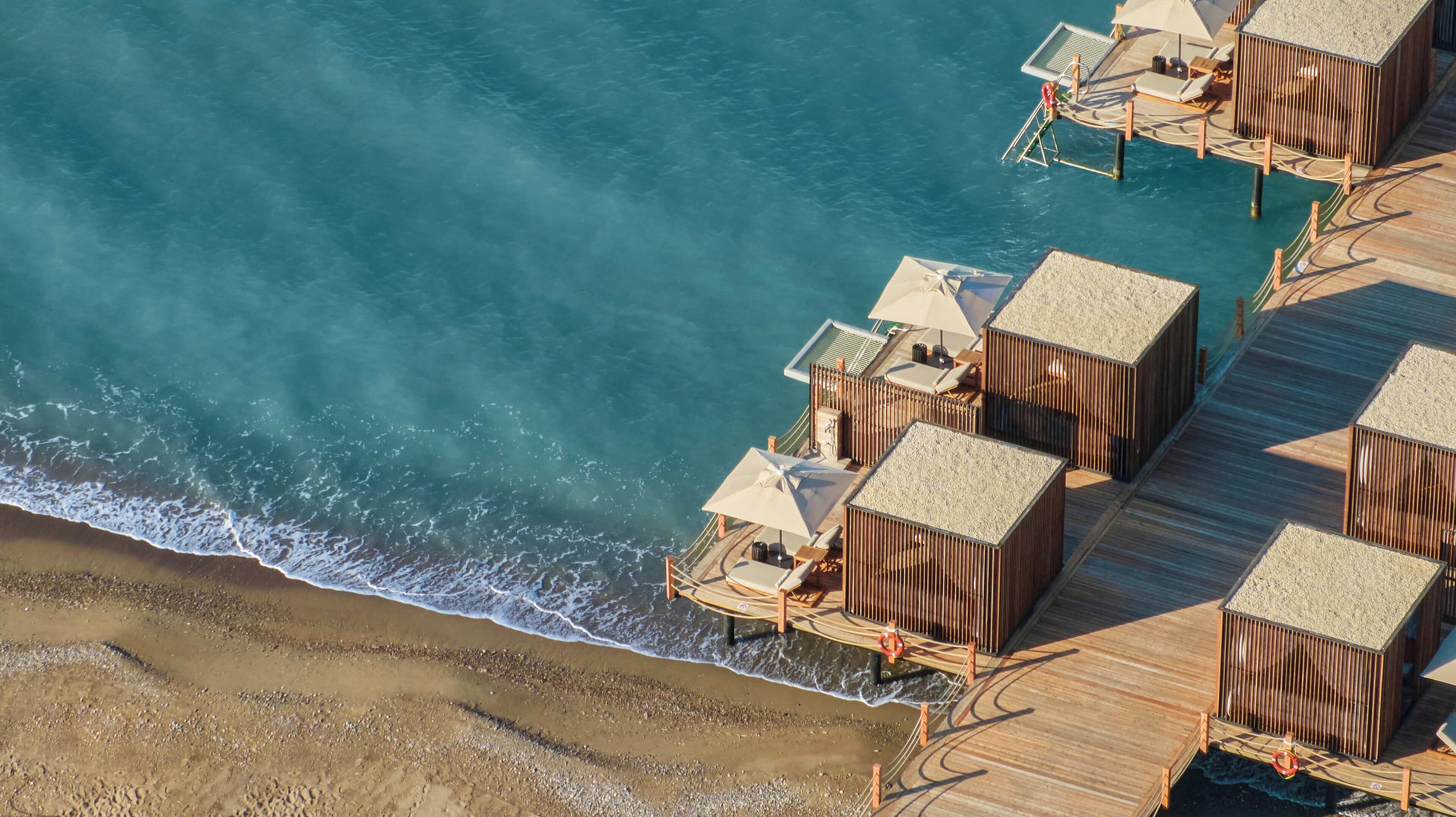 Private beach, sun-loungers, beach umbrellas, beach towels