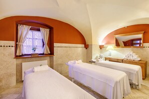Sauna, hot tub, steam room, manicures and pedicures, massages - Hoffmeister Depandance (Prague)