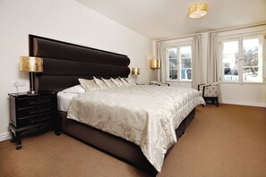 Minibar, in-room safe, blackout drapes, free WiFi