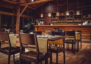 Reception - Mocona Virgin Lodge (El Soberbio)