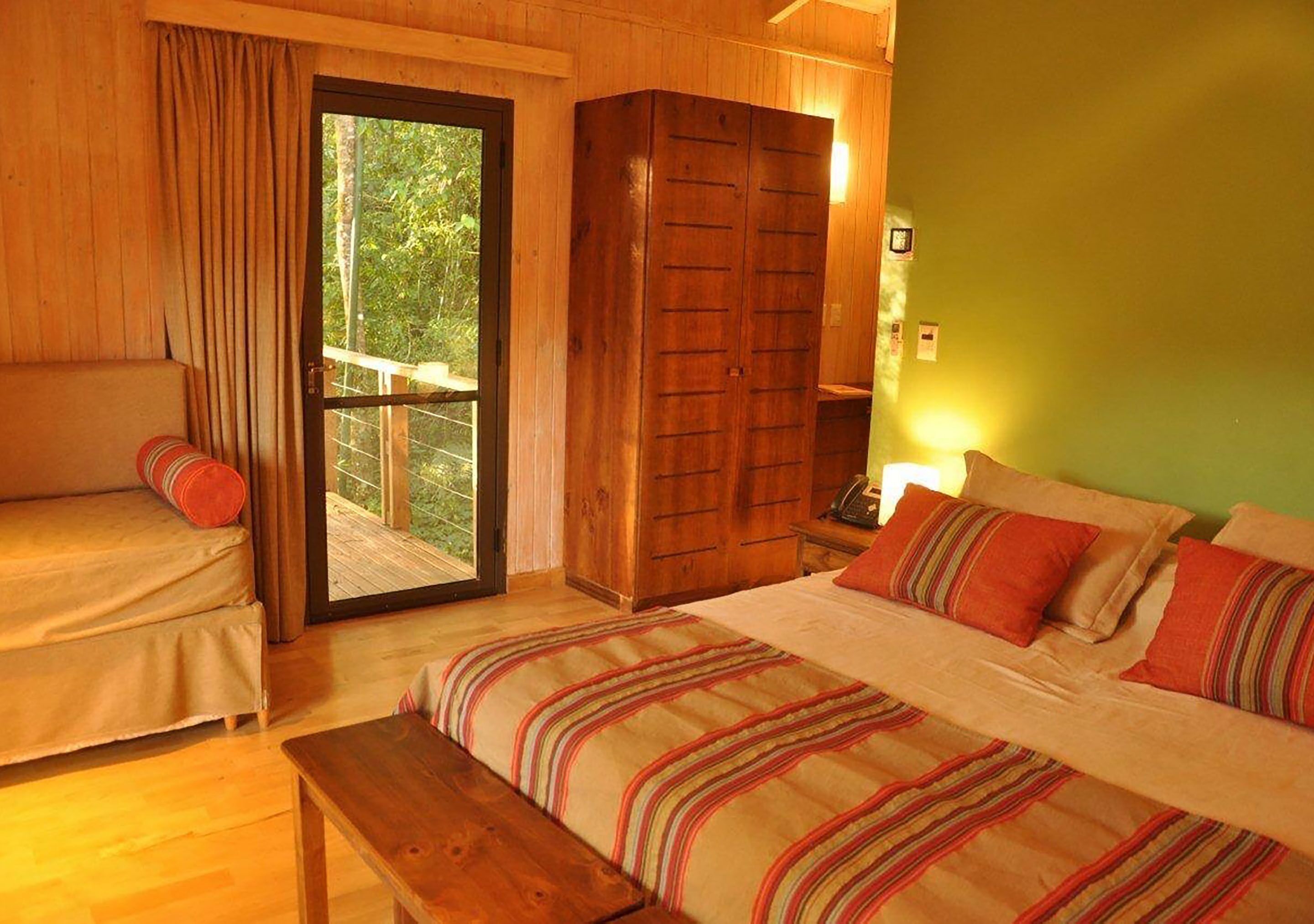 Premium bedding, down comforters, pillowtop beds, minibar