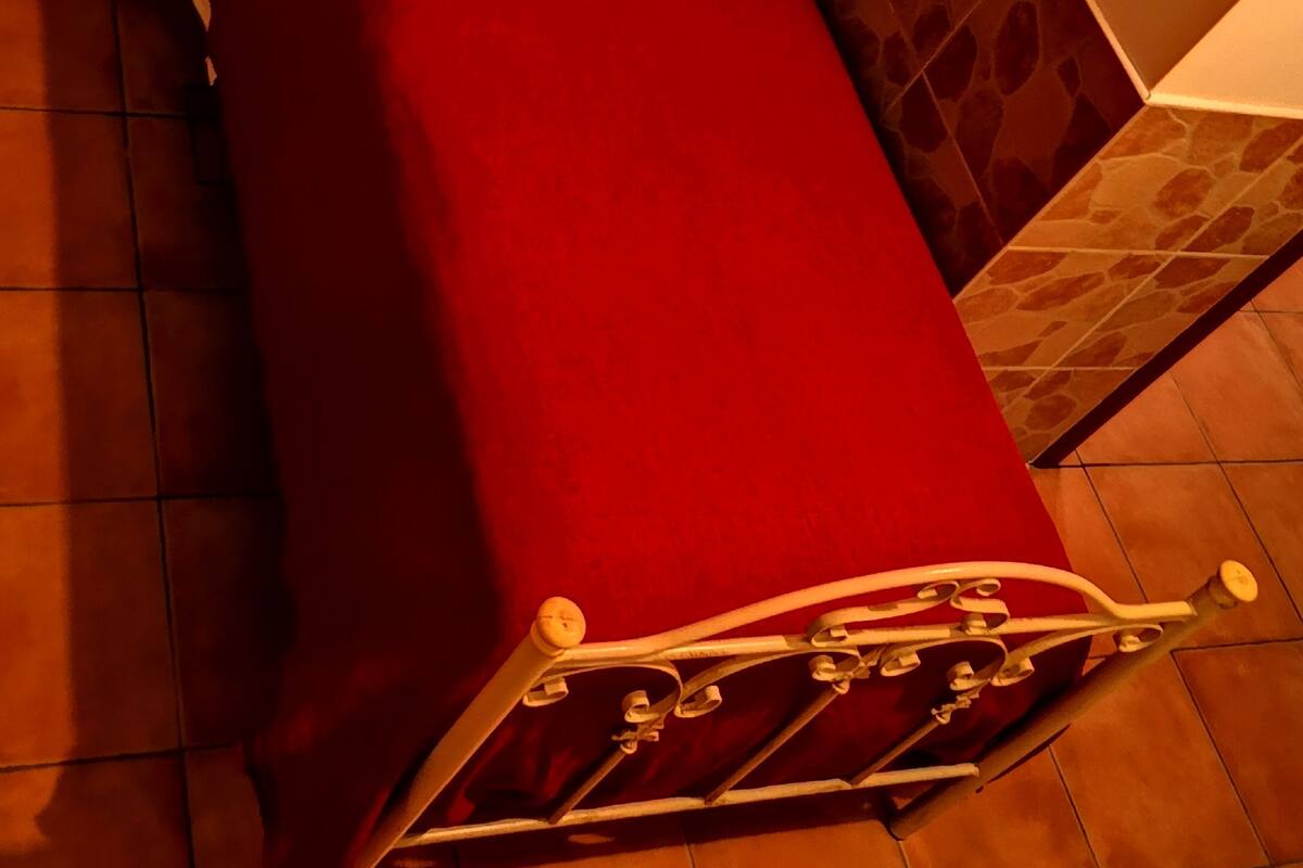 Single Room | Minibar, in-room safe, desk, iron/ironing board (on request)