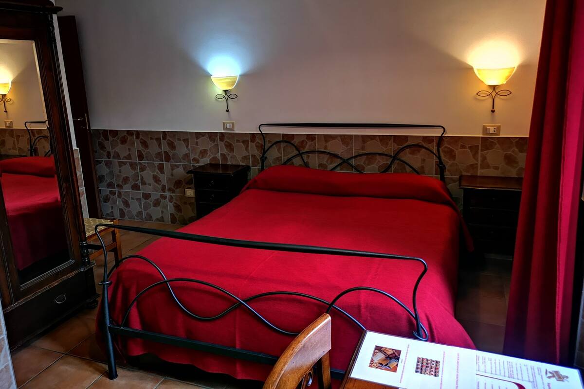 Triple Room | Minibar, in-room safe, desk, iron/ironing board (on request)