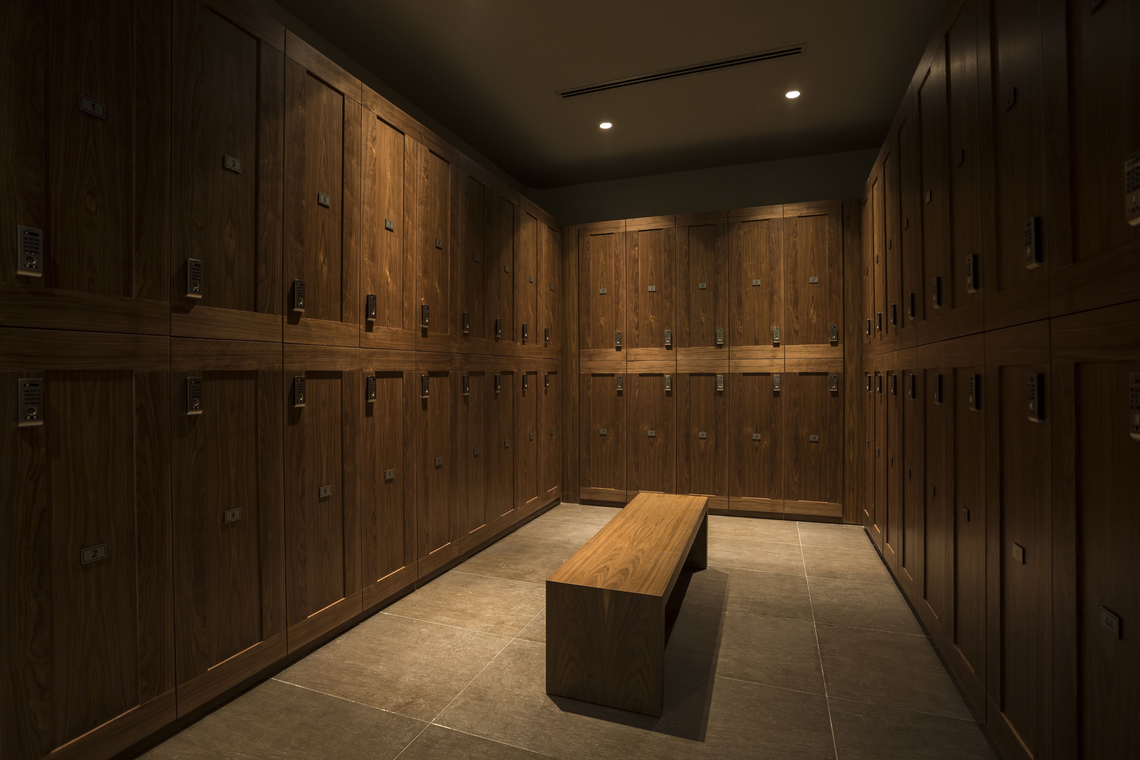 sauna, steam room, turkish bath/hammam, body treatments, facials