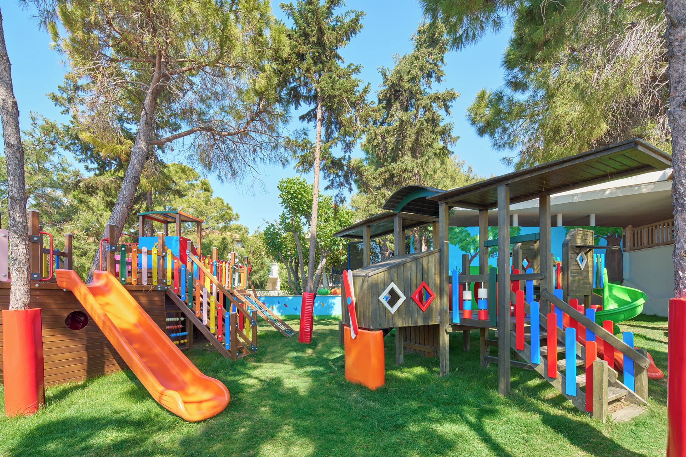 children’s play area – outdoor