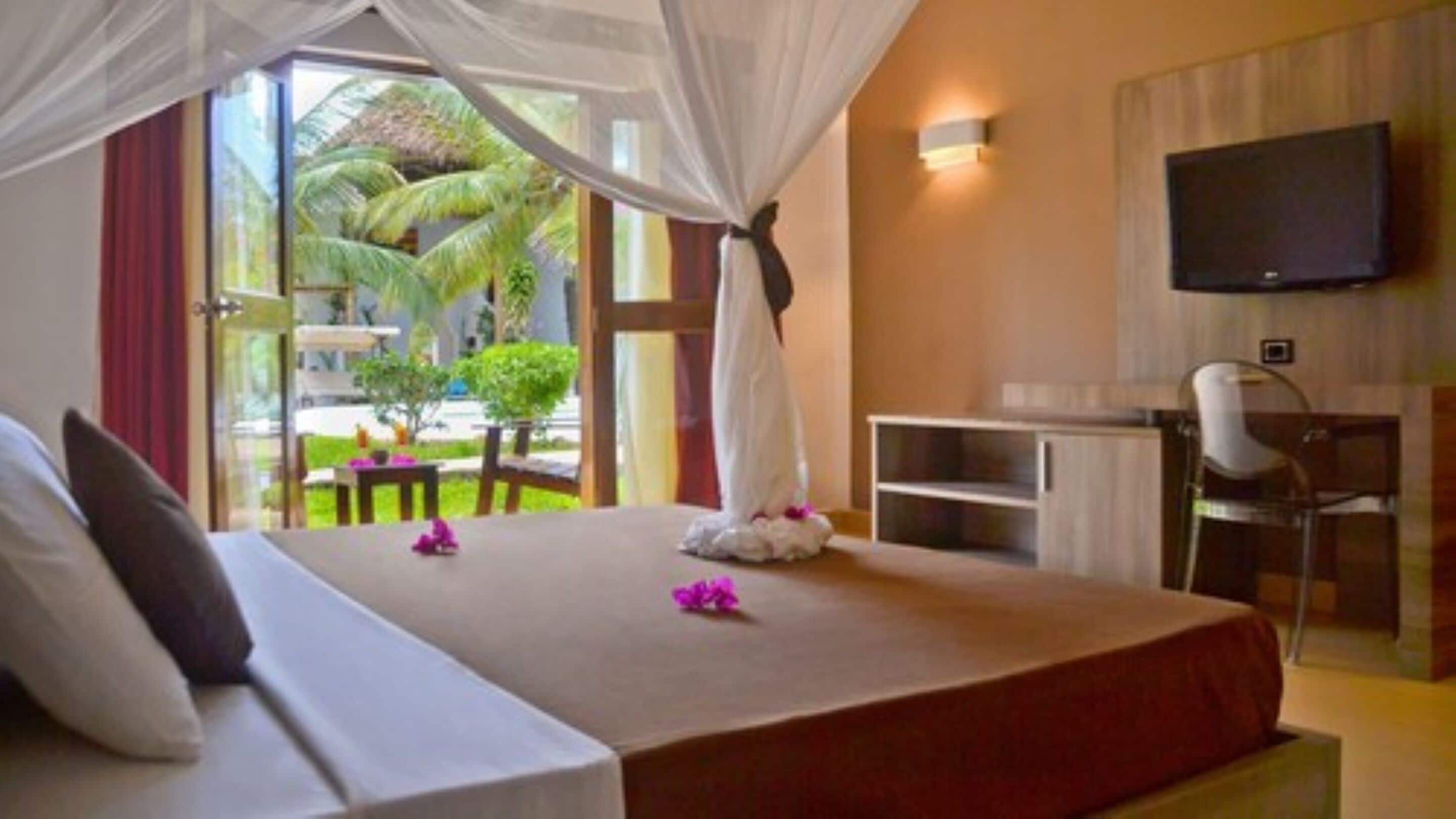 standard double room | view from room