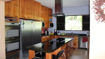 Fridge, microwave, coffee/tea maker
