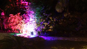 Garden - Casa de Montaña Bed & Breakfast (Los Naranjos)
