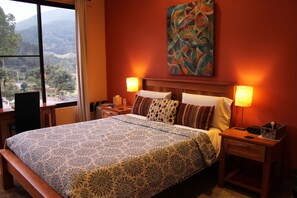 Room, 1 Queen Bed, Mountain View (Tucan) | View from room