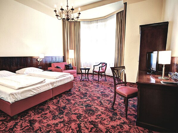 Skrivebord og wi-fi (inkludert)