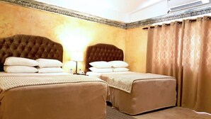 Room, 2 Queen Beds, Non Smoking - Days Inn Hotel Zona Viva Guatemala City (Guatemala City)
