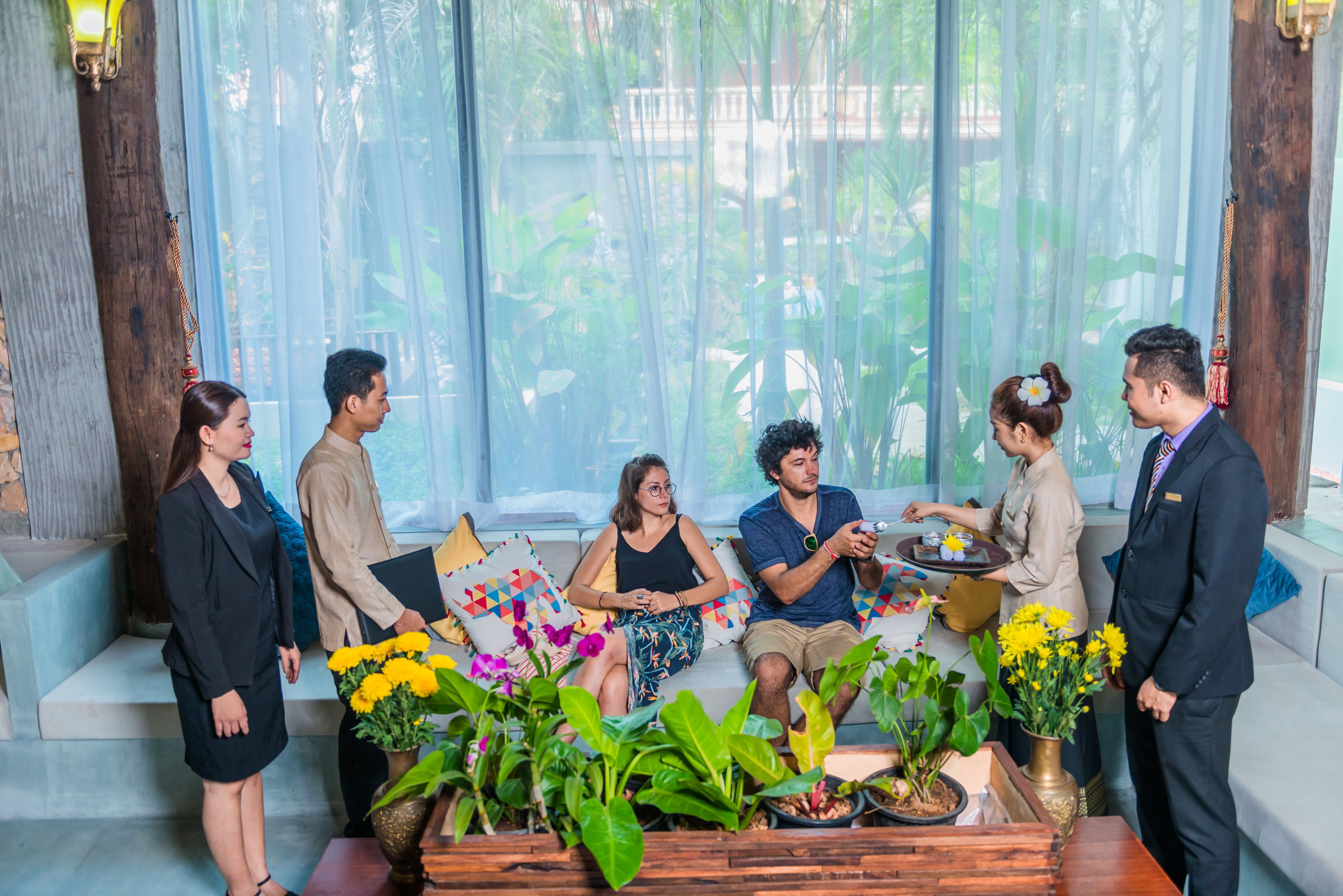 Mostrador para check-in y check-out