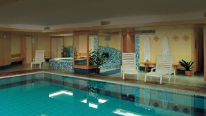 屋内プール