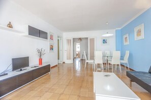 TV - Apartamentos Obrador (Ses Salines)