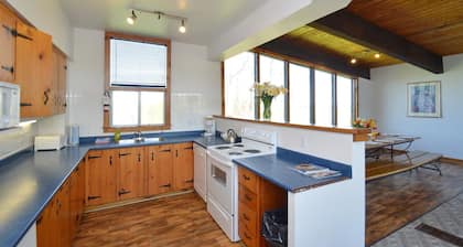 6 Bed Blue Mountain Chalets