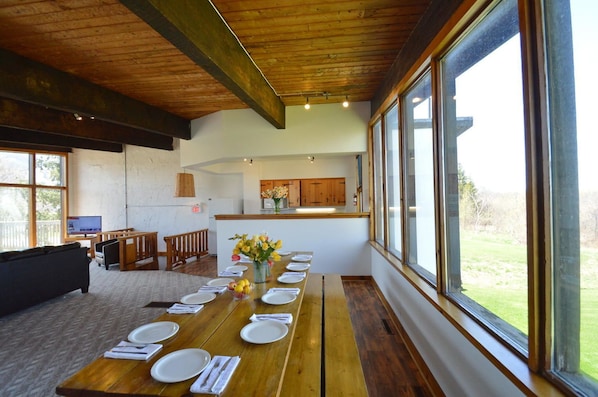 Apartment, Balcony (pillows and duvets are provided - bed linens and towels are NOT provided) | In-room dining