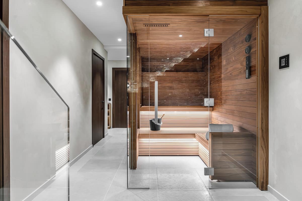 Villa Eucleia | ห้องน้ำ | ของใช้ในห้องน้ำระดับพรีเมียม, ไดร์เป่าผม, เสื้อคลุมอาบน้ำ, ผ้าเช็ดตัว