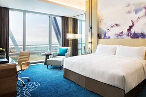 Ropa de cama de alta calidad y minibar 