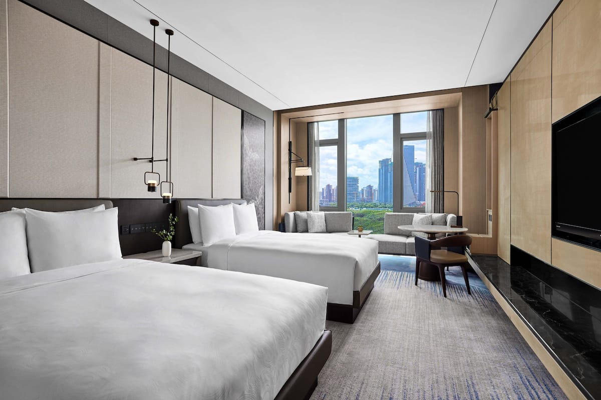 Executive-Zimmer, 2 Doppelbetten (Glory Tower) | Hochwertige Bettwaren, Minibar, Zimmersafe, individuell dekoriert