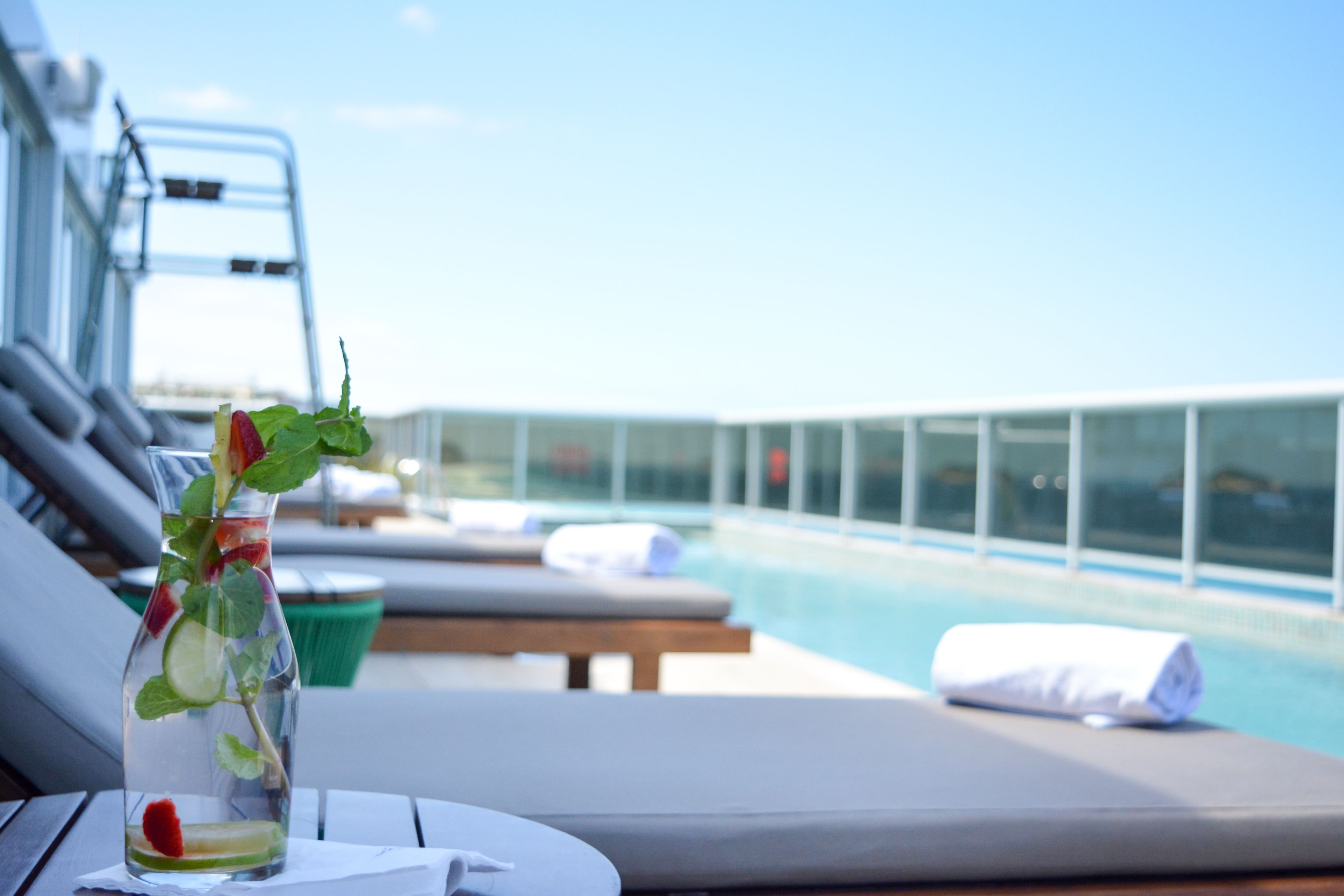 outdoor pool, pool loungers