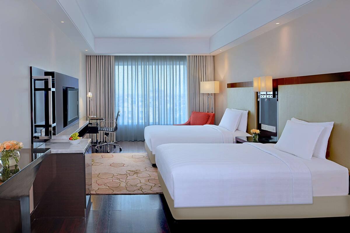 1 bedroom, premium bedding, down duvets, memory-foam beds