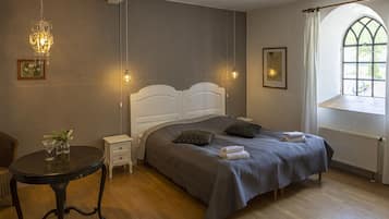 Apartment, 2 Bedrooms, Private Bathroom