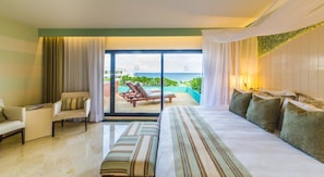 Junior-Suite | Hochwertige Bettwaren, Minibar, Zimmersafe, Schreibtisch