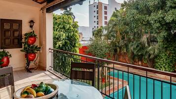 Habitación Premium | Insonorización, wifi gratis y ropa de cama