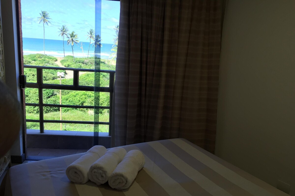 Egyptian cotton sheets, premium bedding, memory-foam beds
