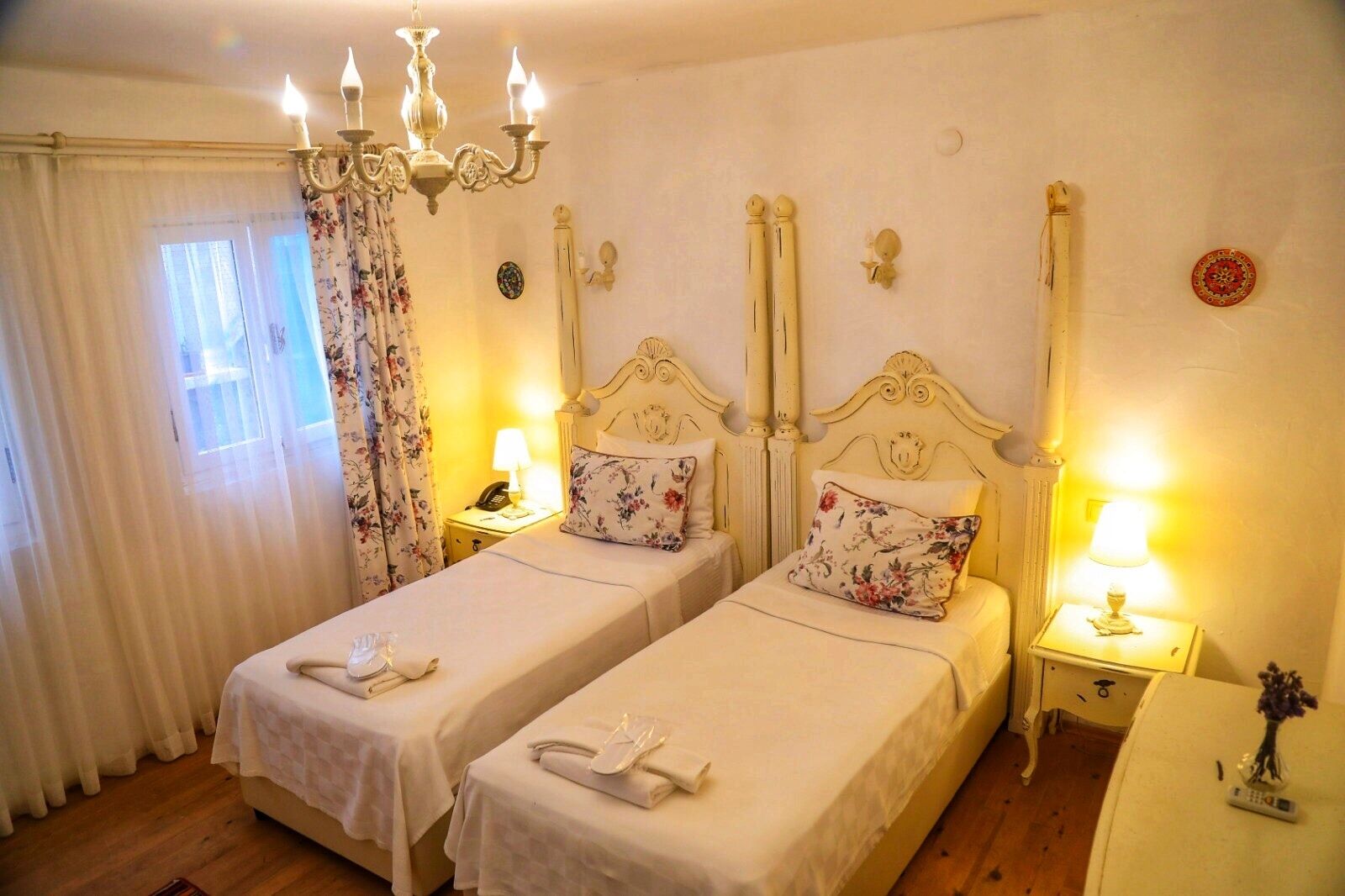 deluxe double room, balcony | premium bedding, in-room safe, desk, free wifi