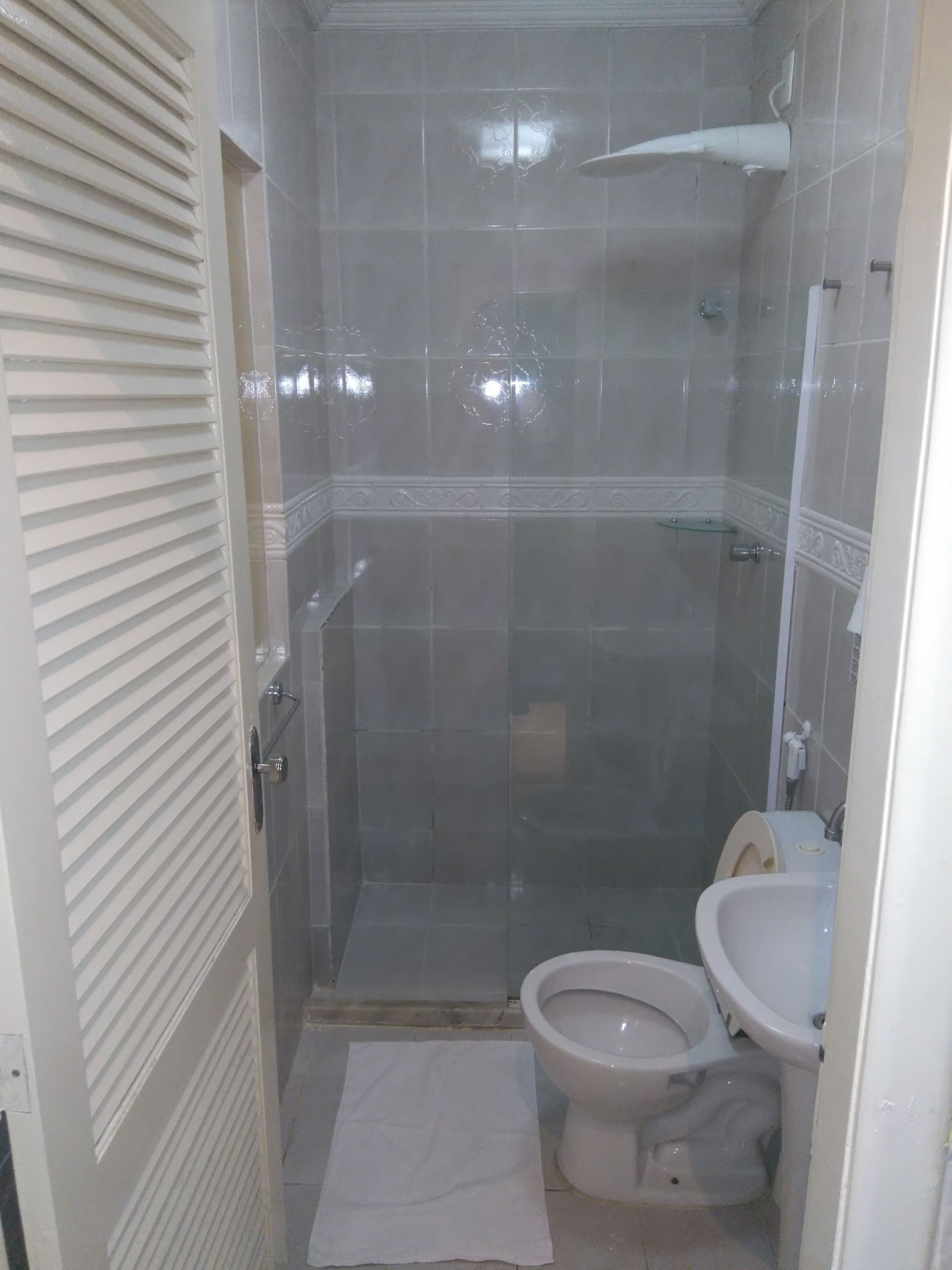 standard double room | bathroom | hair dryer, towels