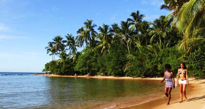 Nirvana Beach Hotel Bahia