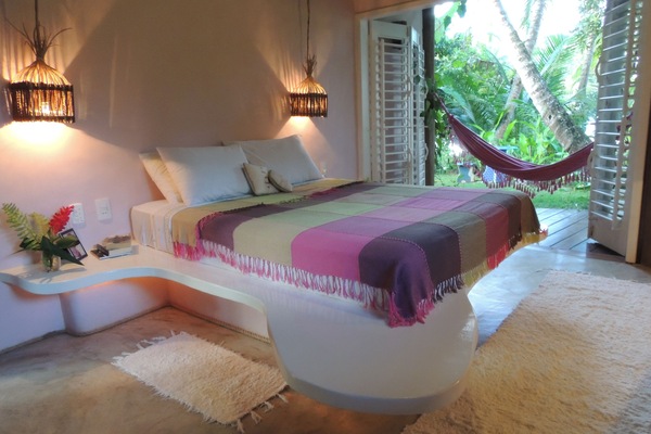 Premium Suite | Desk, WiFi (free), bed sheets