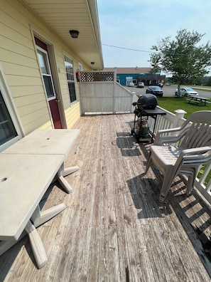 BBQ/picnic area