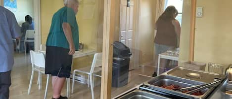 Free daily full breakfast