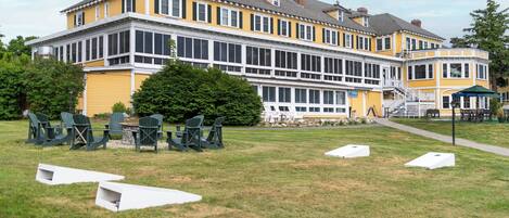 Grill-/Picknickplatz