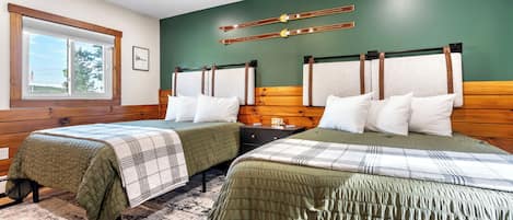 Chambre Prestige double, 2 lits doubles | Décor unique, accÚs au Wi-Fi (inclus), literie fournie
