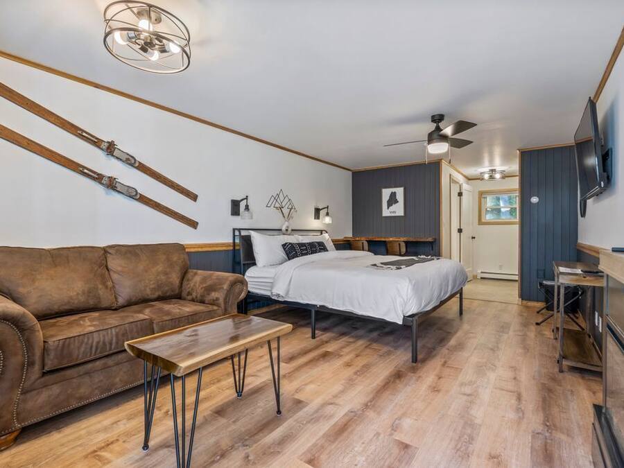 Signature Studio Suite | Exterior