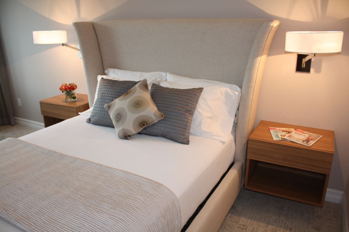 Deluxe-Suite, 1 Schlafzimmer | Hochwertige Bettwaren, Minibar, Zimmersafe, Schreibtisch