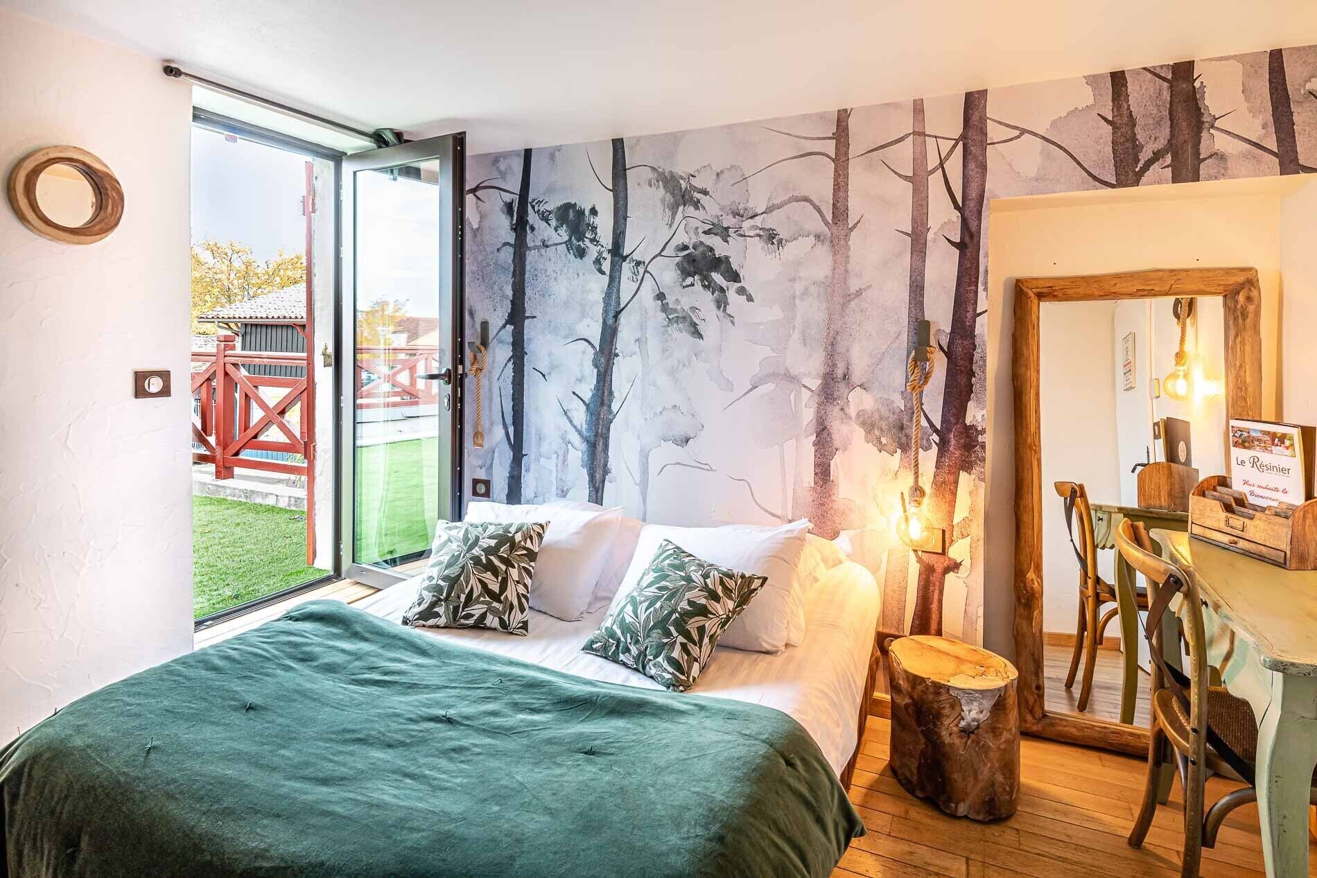 double room, private bathroom