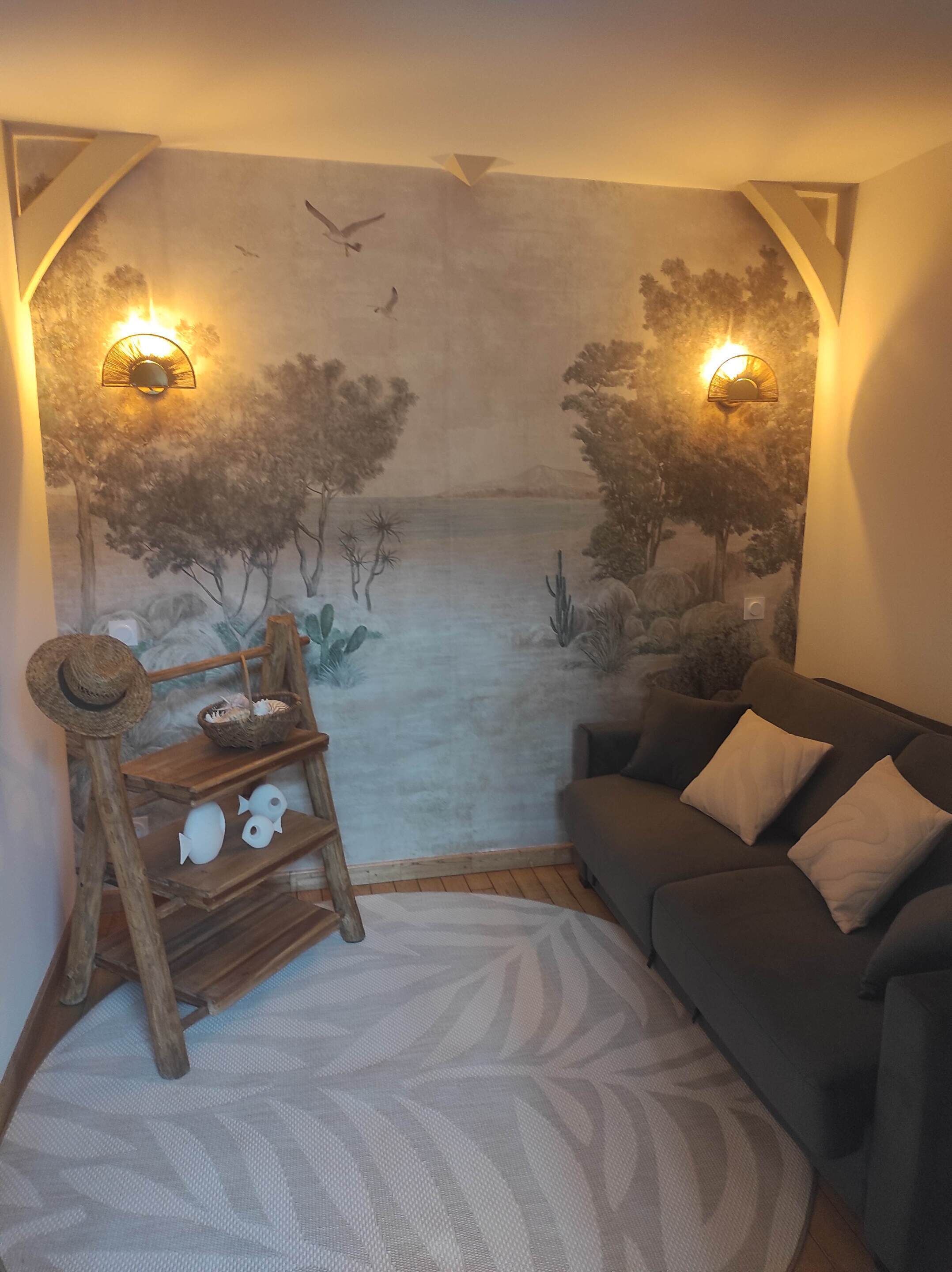 suite, private bathroom