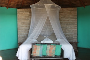 1 bedroom, individually decorated, individually furnished, free WiFi