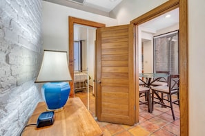 Standard Suite, 1 Queen Bed with Sofa bed | Living area - Hotel de L'Eau Vive by Coolvacay (New Orleans)