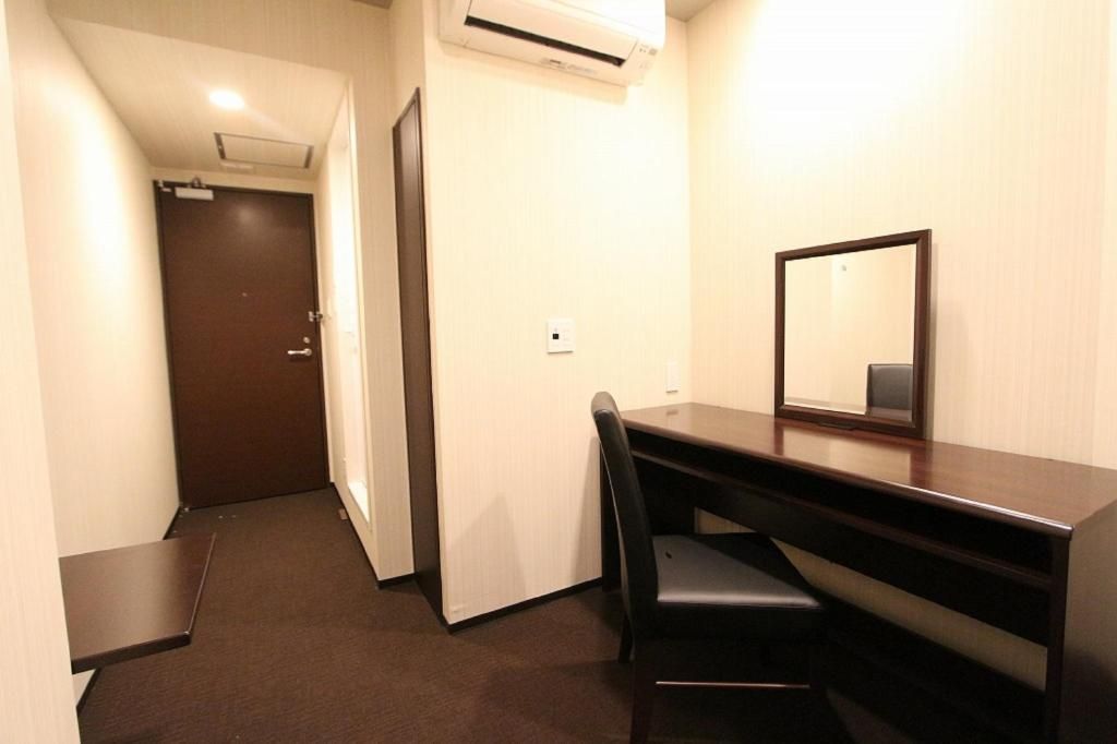 Photo - Hotel Livemax Nihonbashi Hakozaki