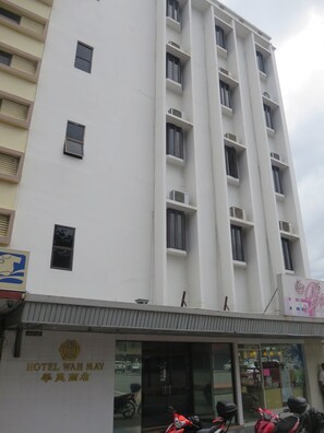 Exterior - Wah May Hotel (Kota Kinabalu)