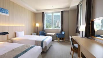 Minibar, rideaux occultants, Wi-Fi gratuit, draps fournis
