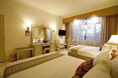 Hotel Indah Palace Solo